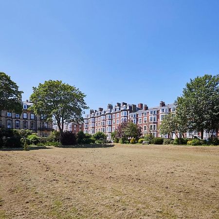 Host & Stay - Brooklands Timeless Скарборо Экстерьер фото